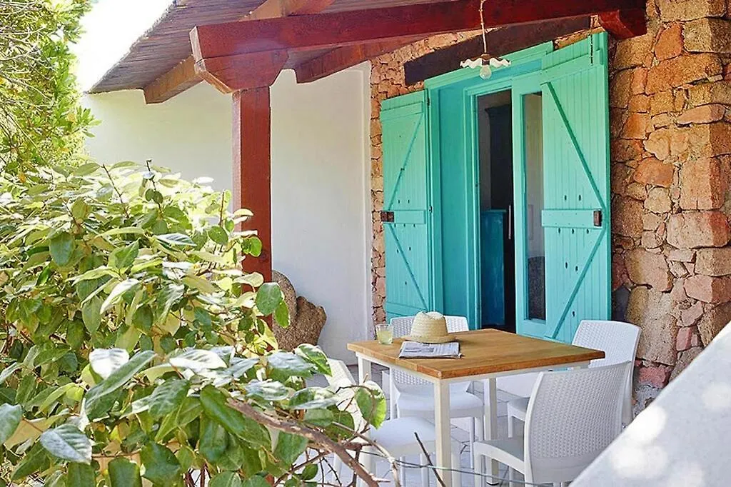Studio In The Lu Nibareddu Holiday Residence In Loiri Monte Petrosu 0*,