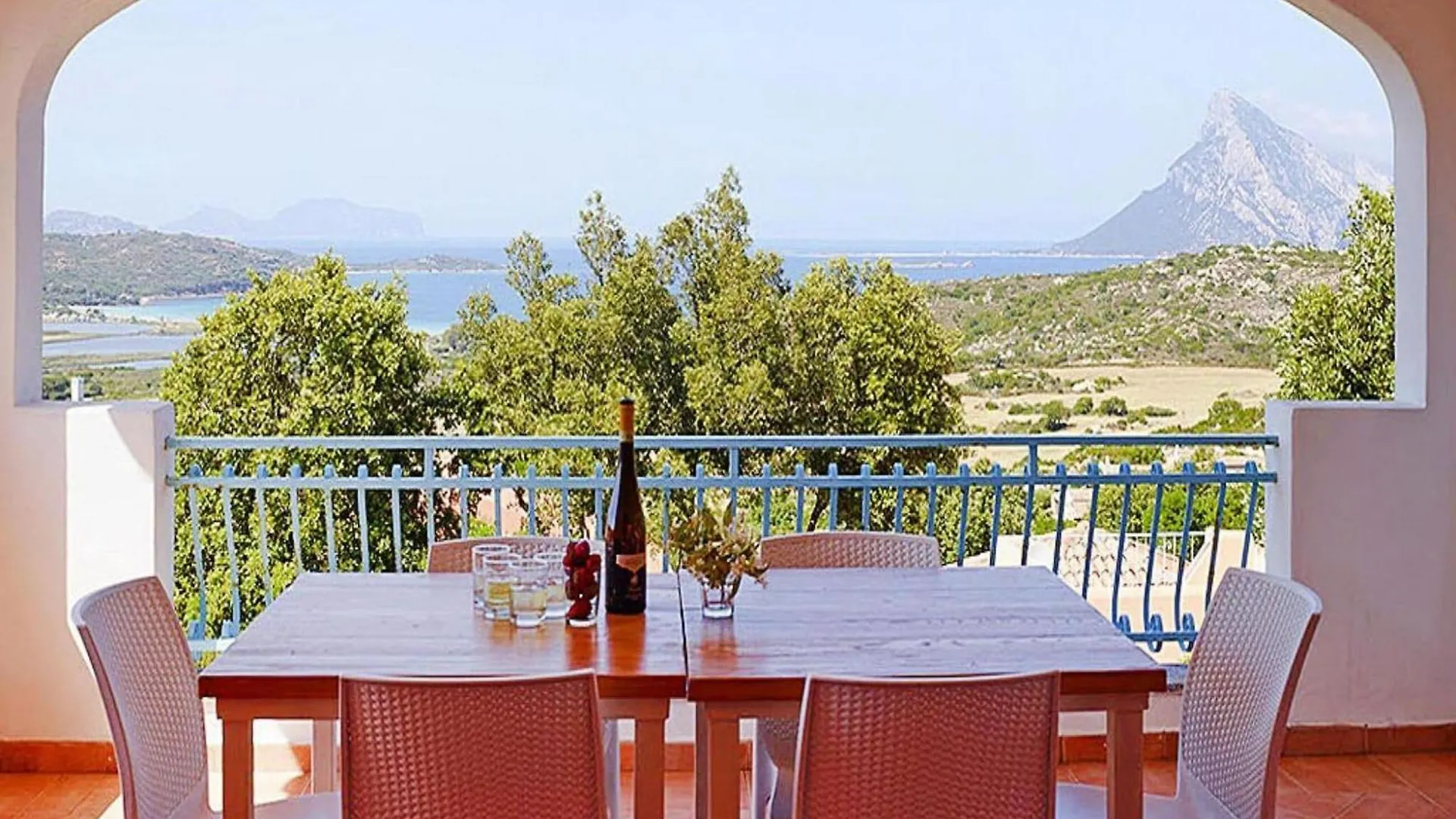 Studio In The Lu Nibareddu Holiday Residence In Loiri Monte Petrosu 0*,  Italy